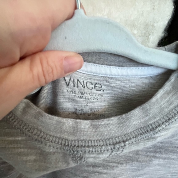 Vince kids shirt, size 2 - Picture 3 of 3